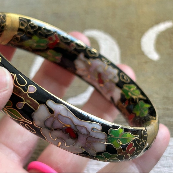 HUGE 1970 Cloisonné Floral Enamel Bangle Bracelet - Picture 5 of 11